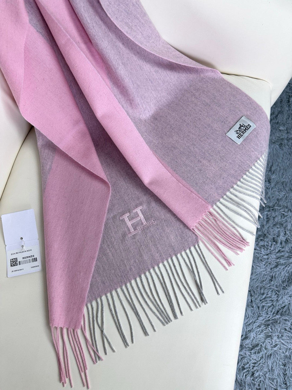 HERMES 26S LONG SCARF 190 IN CASHMERE 309791