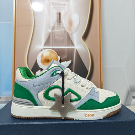 DIOR 26S LOW-TOP SNEAKER IN WHITE AND GREEN CALFSKIN