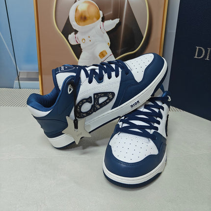 DIOR 26S LOW-TOP SNEAKER IN WHITE AND NAVY BLUE CALFSKIN