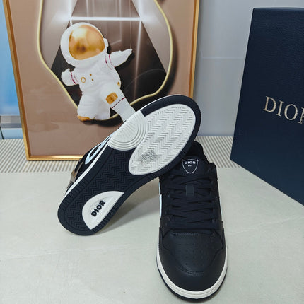 DIOR 26S LOW-TOP SNEAKER IN BLACK CALFSKIN