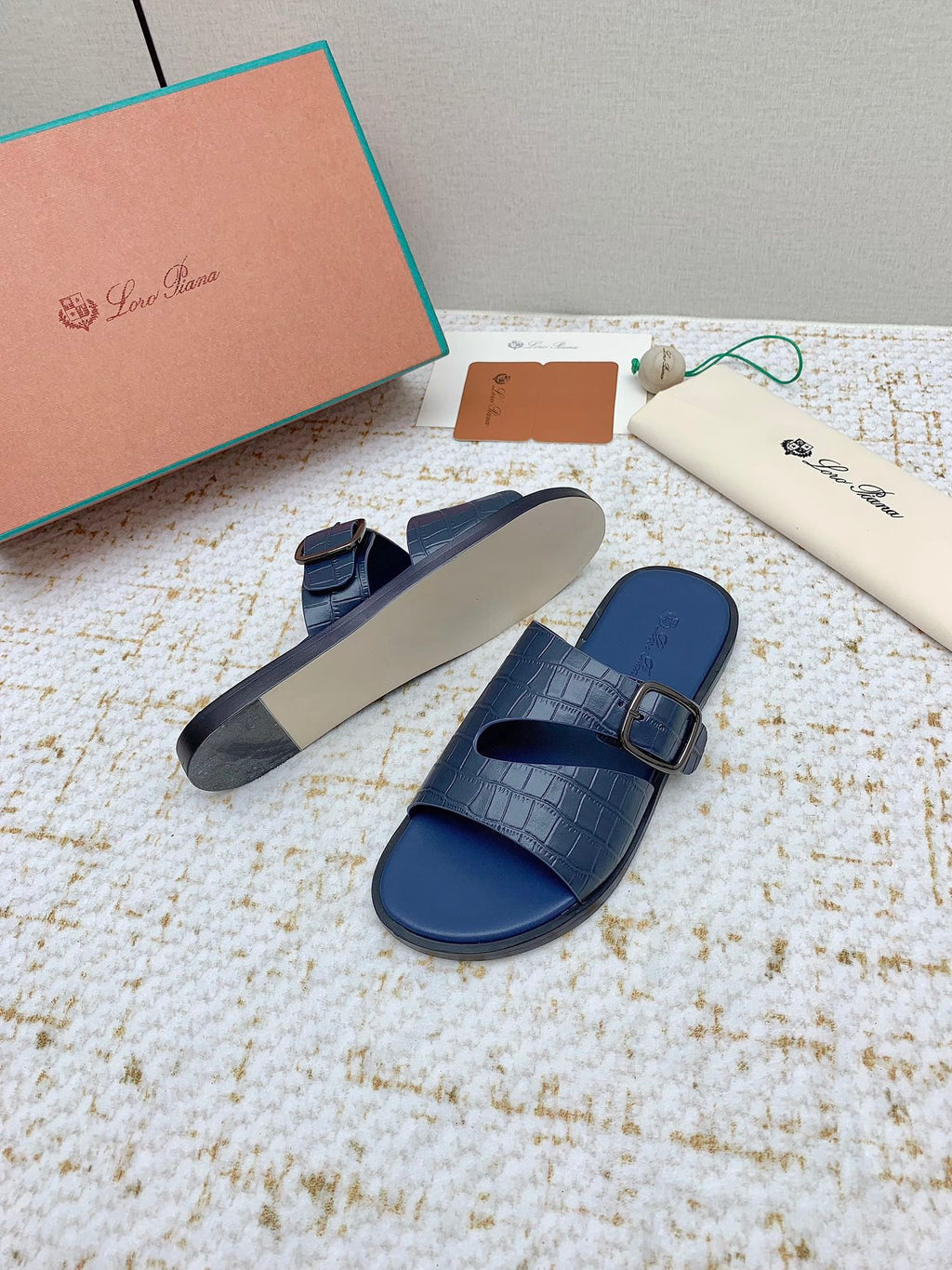 SANDALS IN CLASSIC BLUE SNAKE EMBOSSED CALFSKIN