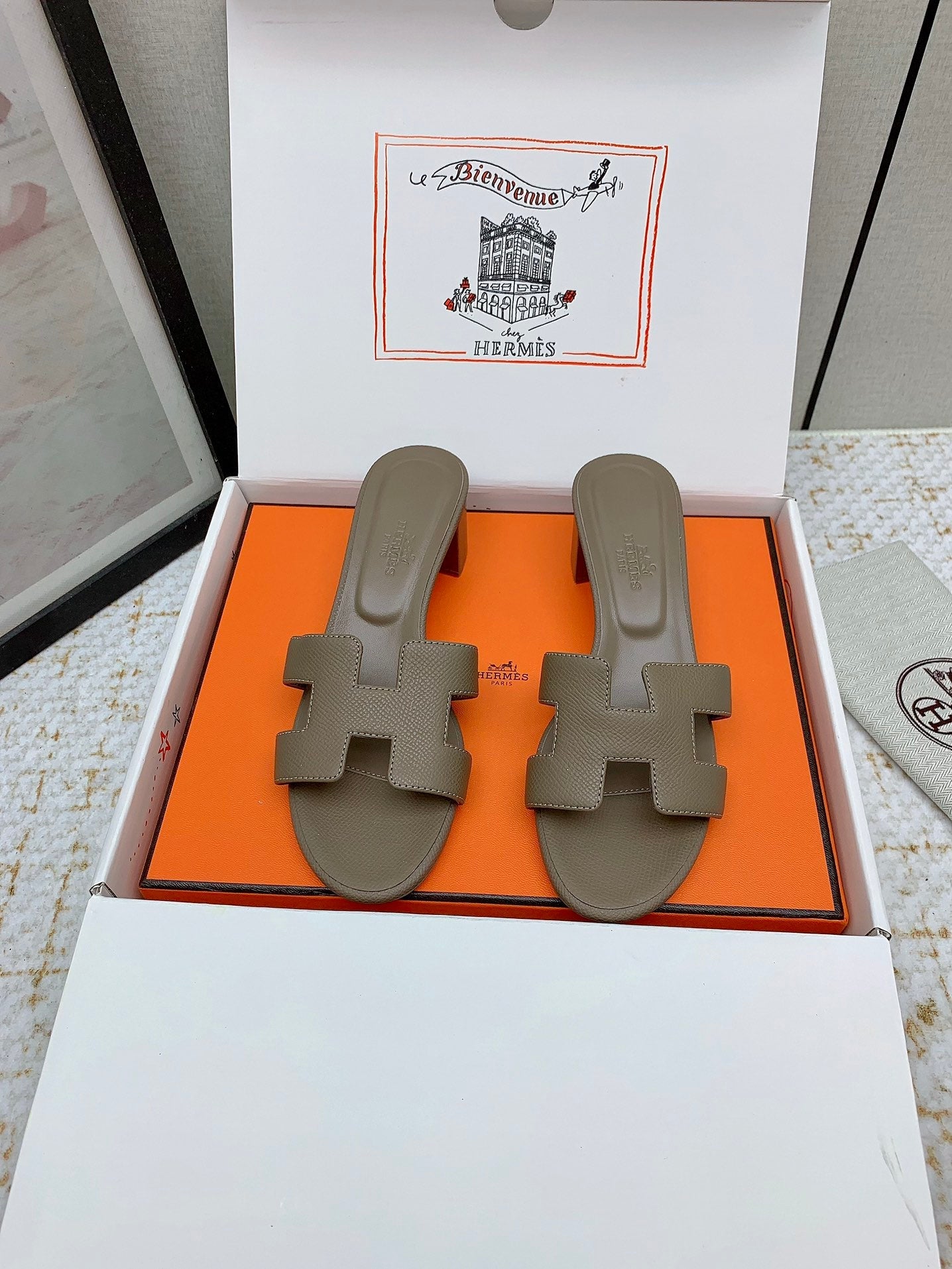 HM OASIS SANDAL HEEL 50MM IN TAUPE BROWN CALFSKIN