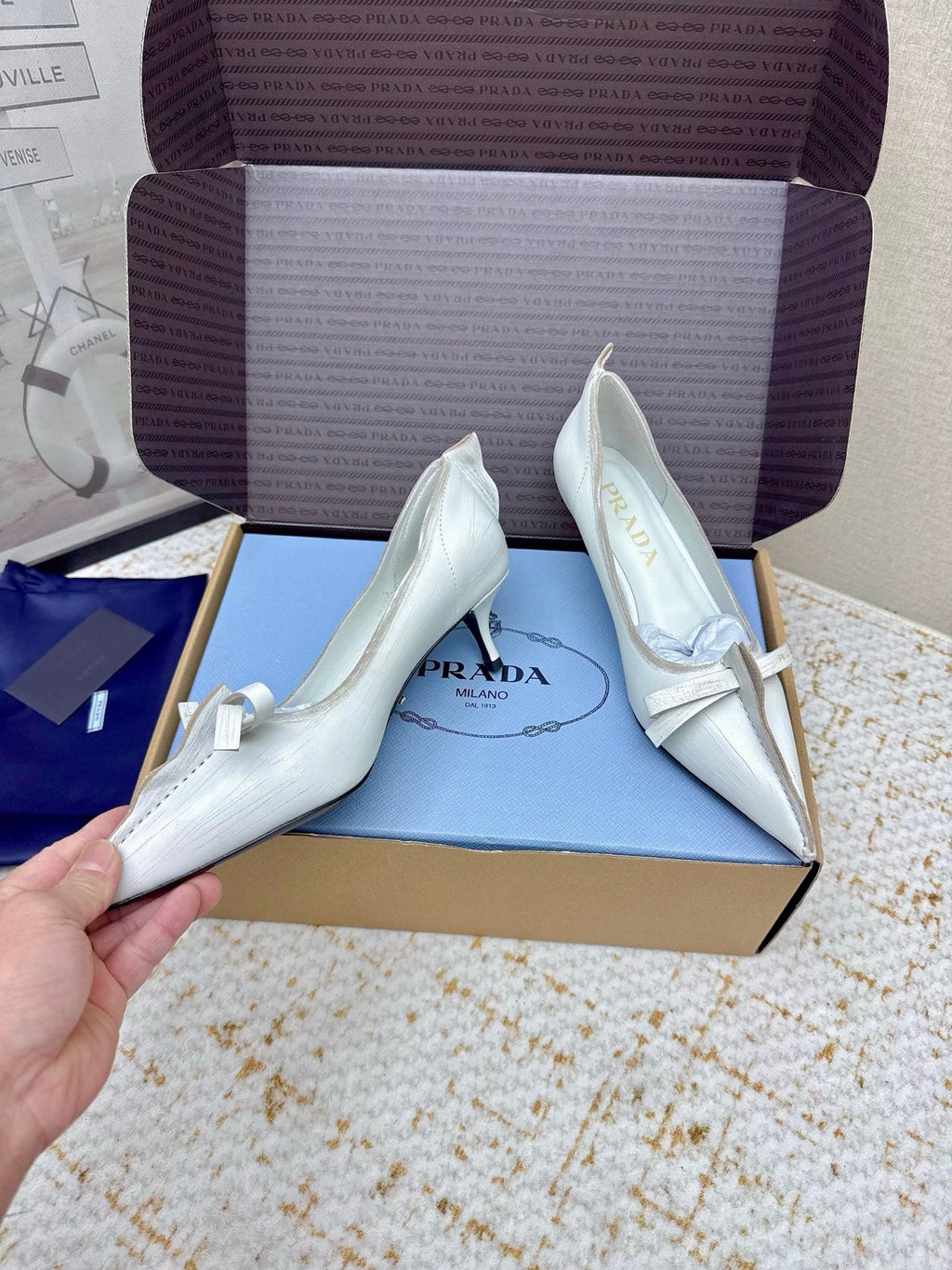 PRADA 26S ANTIQUED LEATHER PUMPS 55MM IN CREAM WHITE CALFSKIN