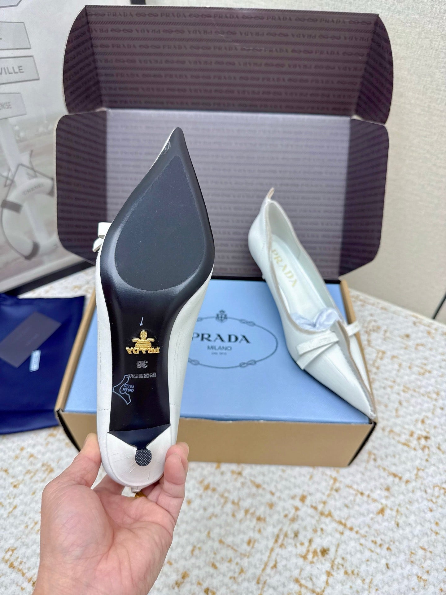PRADA 26S ANTIQUED LEATHER PUMPS 55MM IN CREAM WHITE CALFSKIN