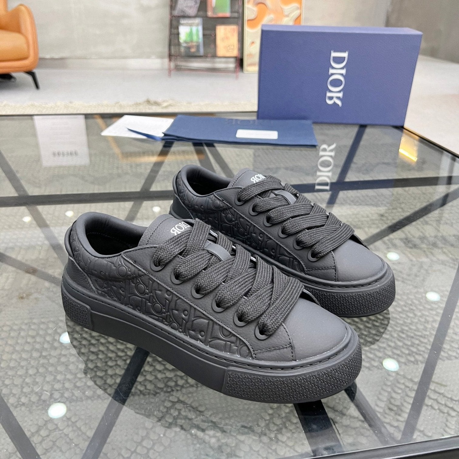 CD B33 SNEAKER BLACK EMBOSSED CALFSKIN