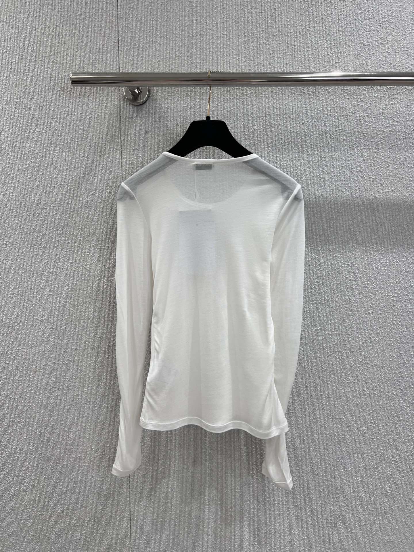 CHANEL 25S LONG-SLEEVE T-SHIRT STYLE 122