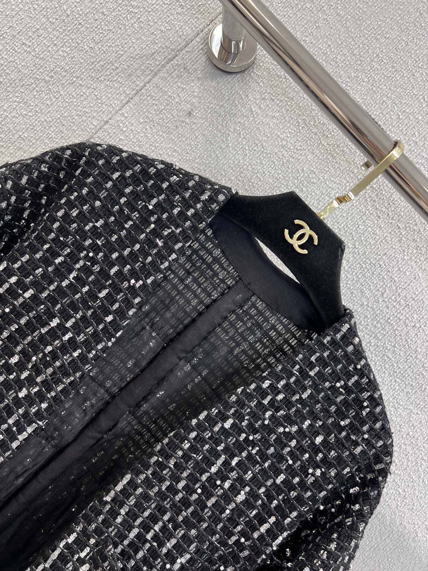CHANEL 25S COAT STYLE 120