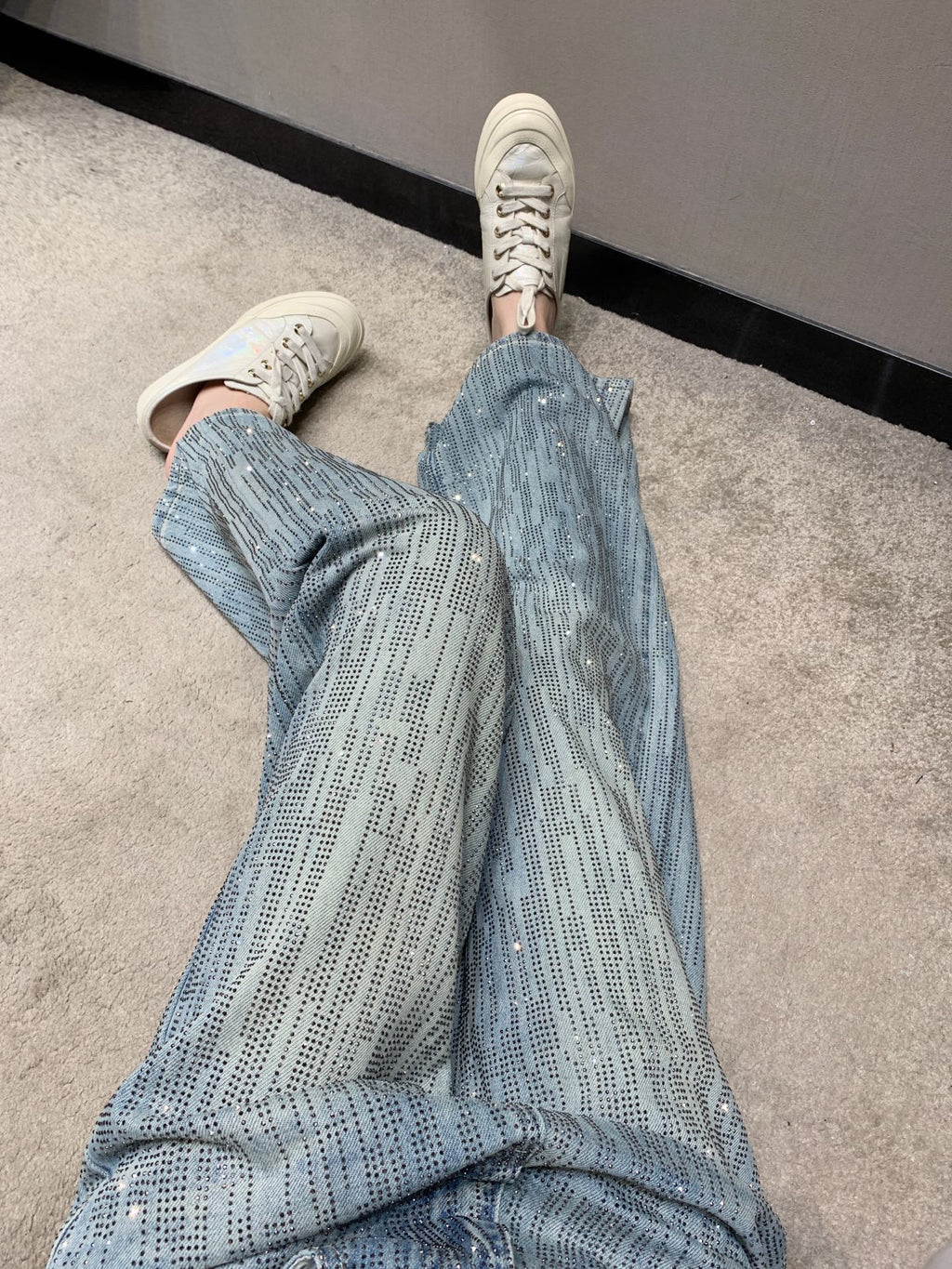 BALENCIAGA 26S WIDE LEG JEANS 005