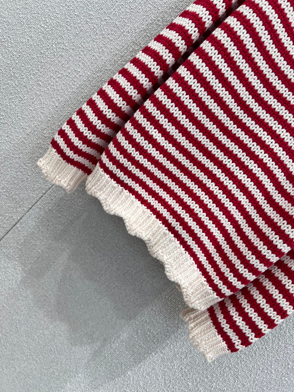 CHANEL 25S CASHMERE SWEATER 232461