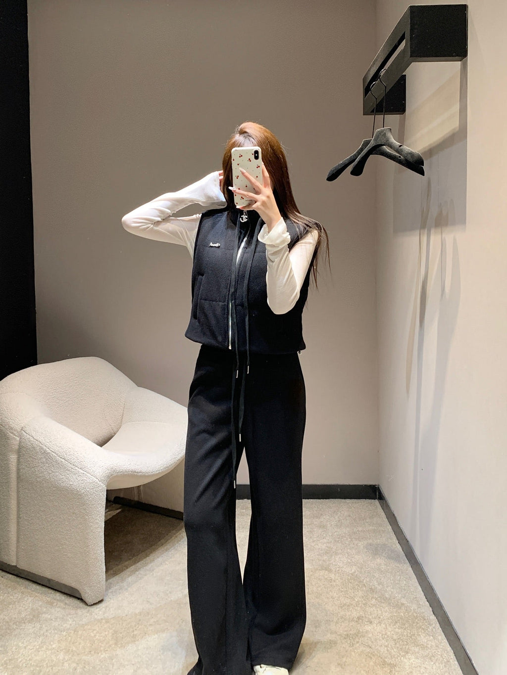 CHANEL 25S KNIT BLAZER AND DRAWSTRING PANTS SET 387