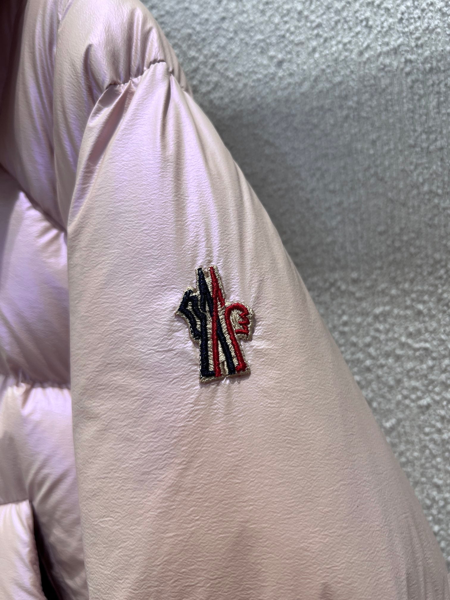 MONCLER 25S DOWN JACKET 297