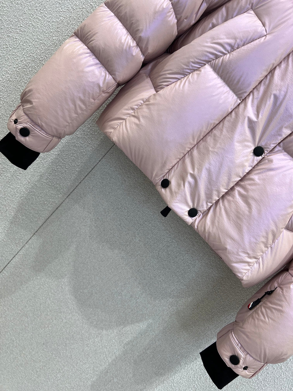 MONCLER 25S DOWN JACKET 297