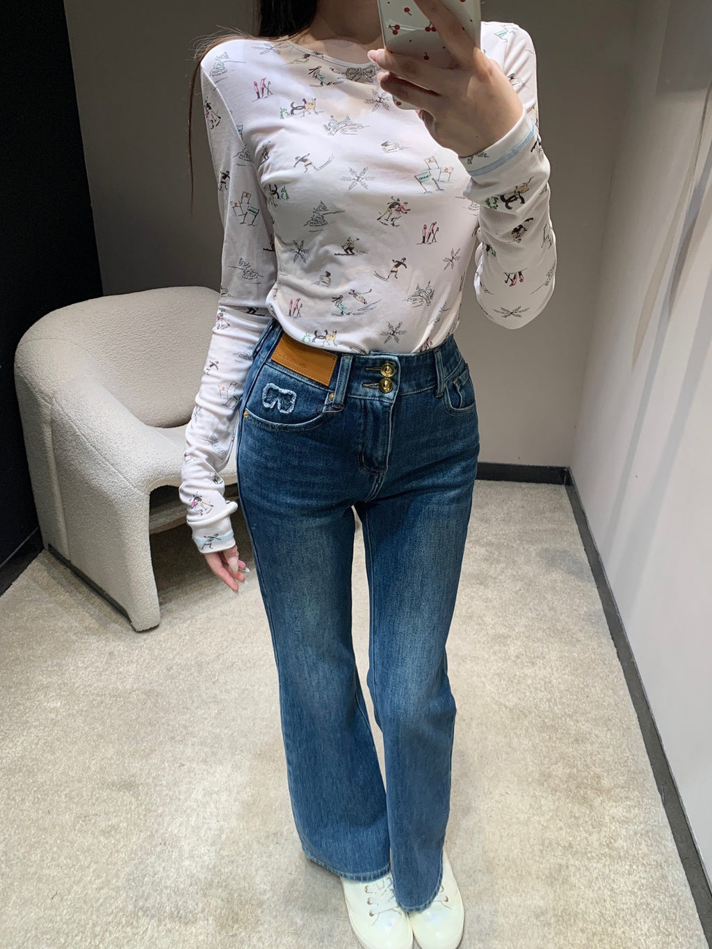 LP 26S JEANS WITH TWO BOW DETAILS 621
