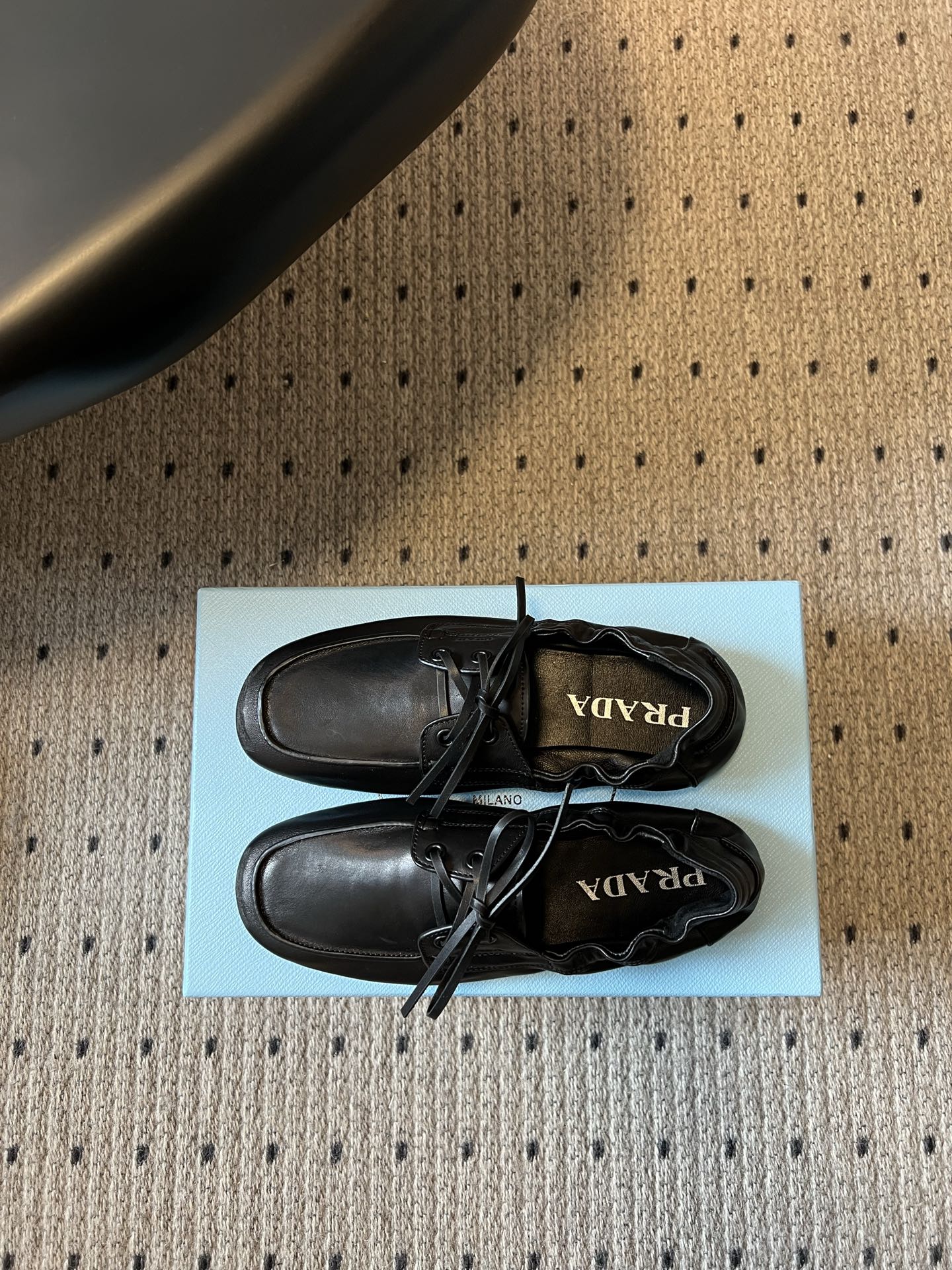 PRADA 26S LACE UP SQUARE TOE LOAFERS IN BLACK CALFSKIN