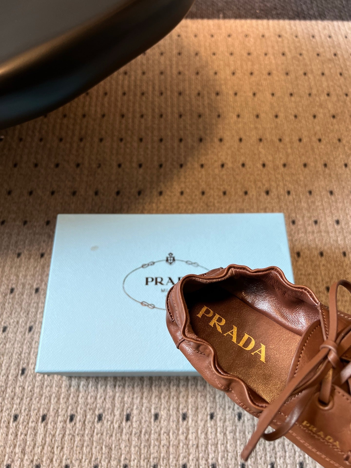 PRADA 26S LACE UP SQUARE TOE LOAFERS IN BROWN CALFSKIN
