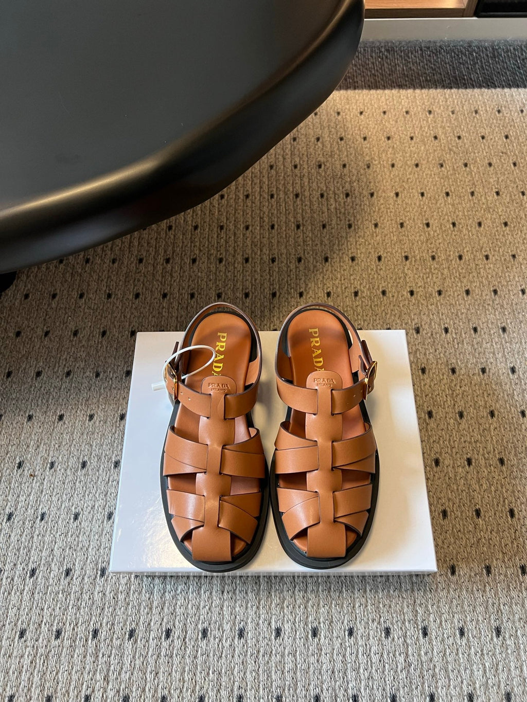 PRADA 26S ANKLE STRAP FISHERMAN SANDALS IN BROWN CALFSKIN