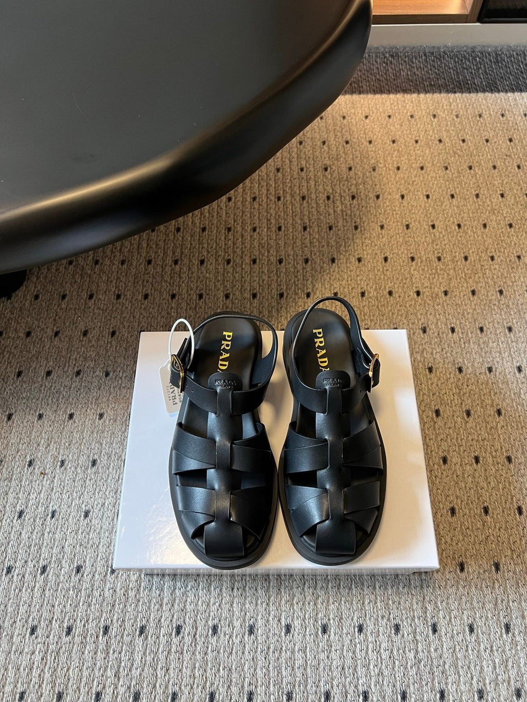 PRADA 26S ANKLE STRAP FISHERMAN SANDALS IN BLACK CALFSKIN
