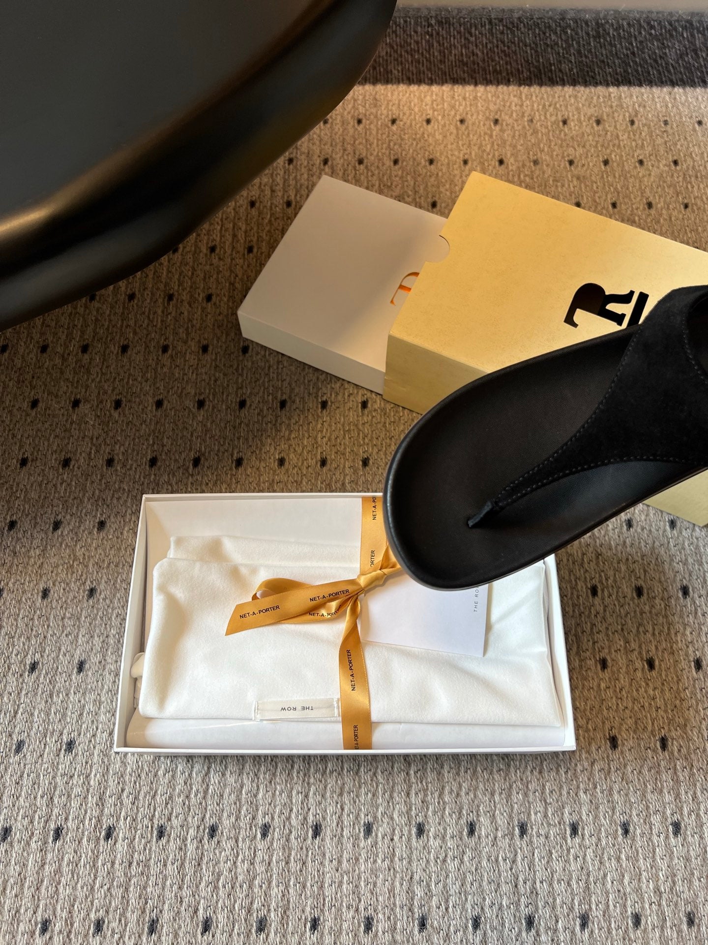 THE ROW 26S THONG SANDALS IN BLACK SUEDE