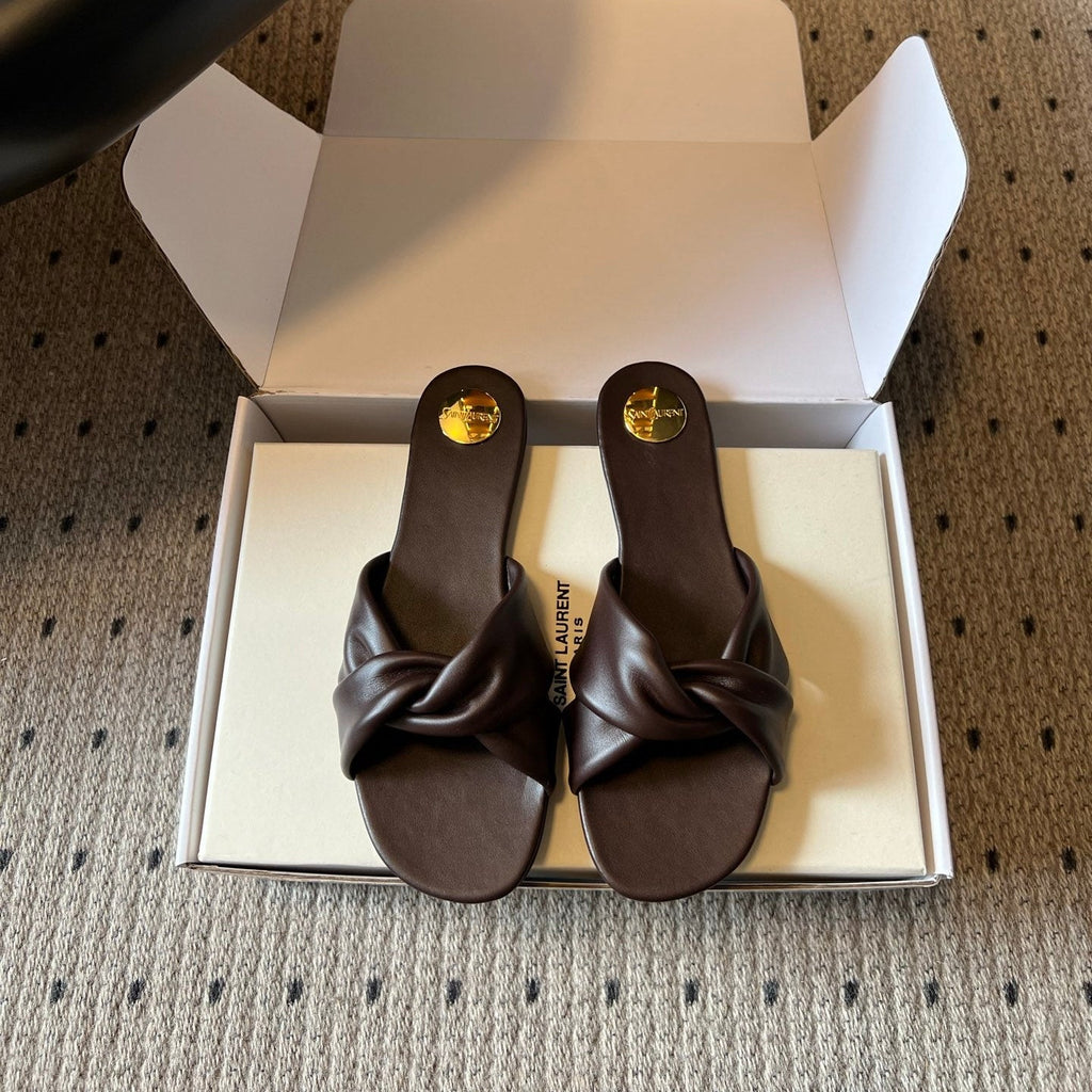 YSL 26S TWISTED-STRAP FLAT SANDALS IN DARK BROWN LAMBSKIN
