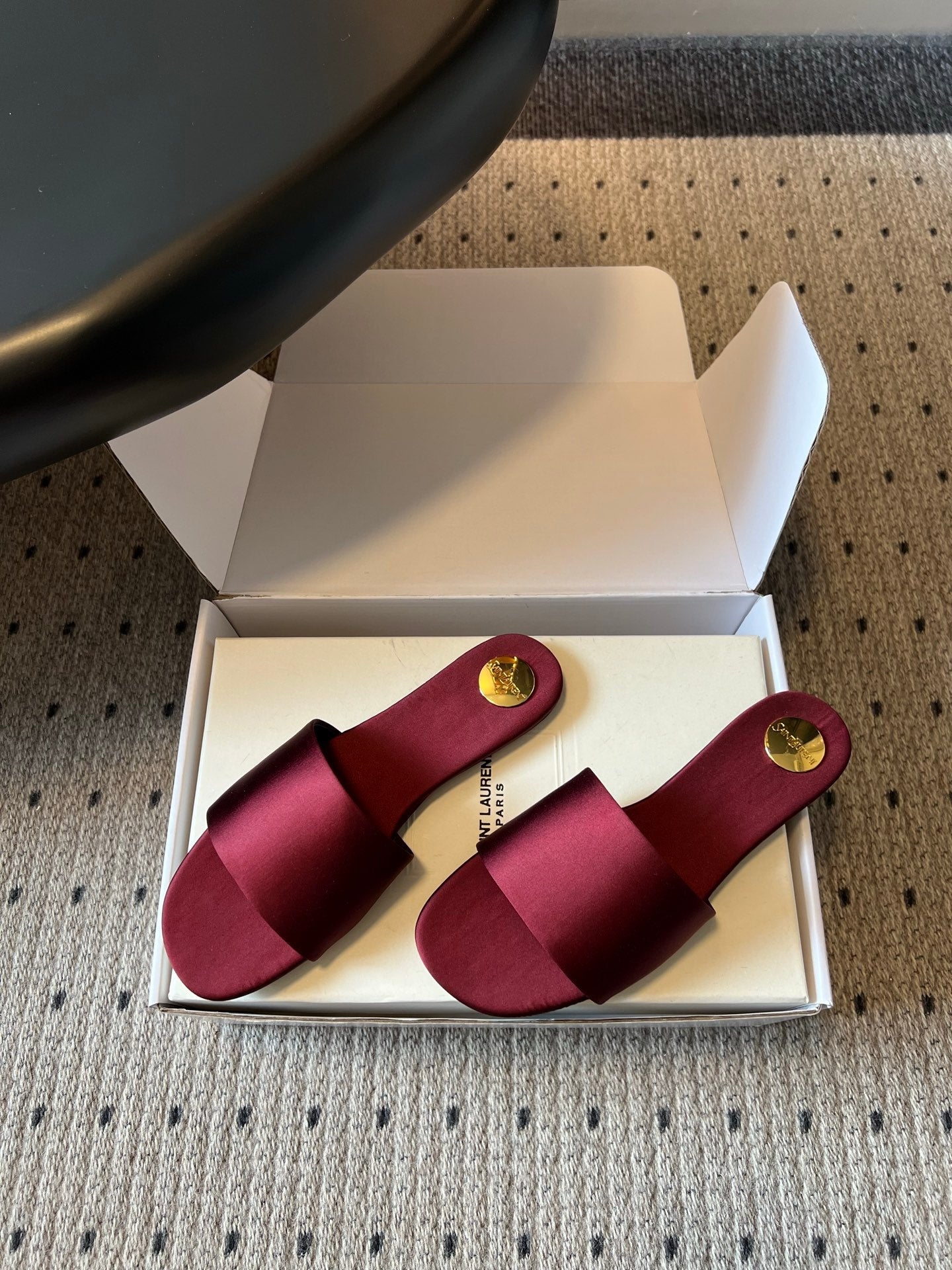 YSL 26S FLAT SLIDES IN DARK RED SATIN