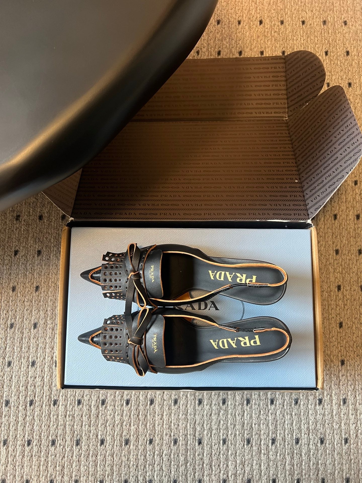 PRADA 26S POINTED TOE FRINGE BOW SLINGBACK PUMPS 85MM IN BLACK CALFSKIN