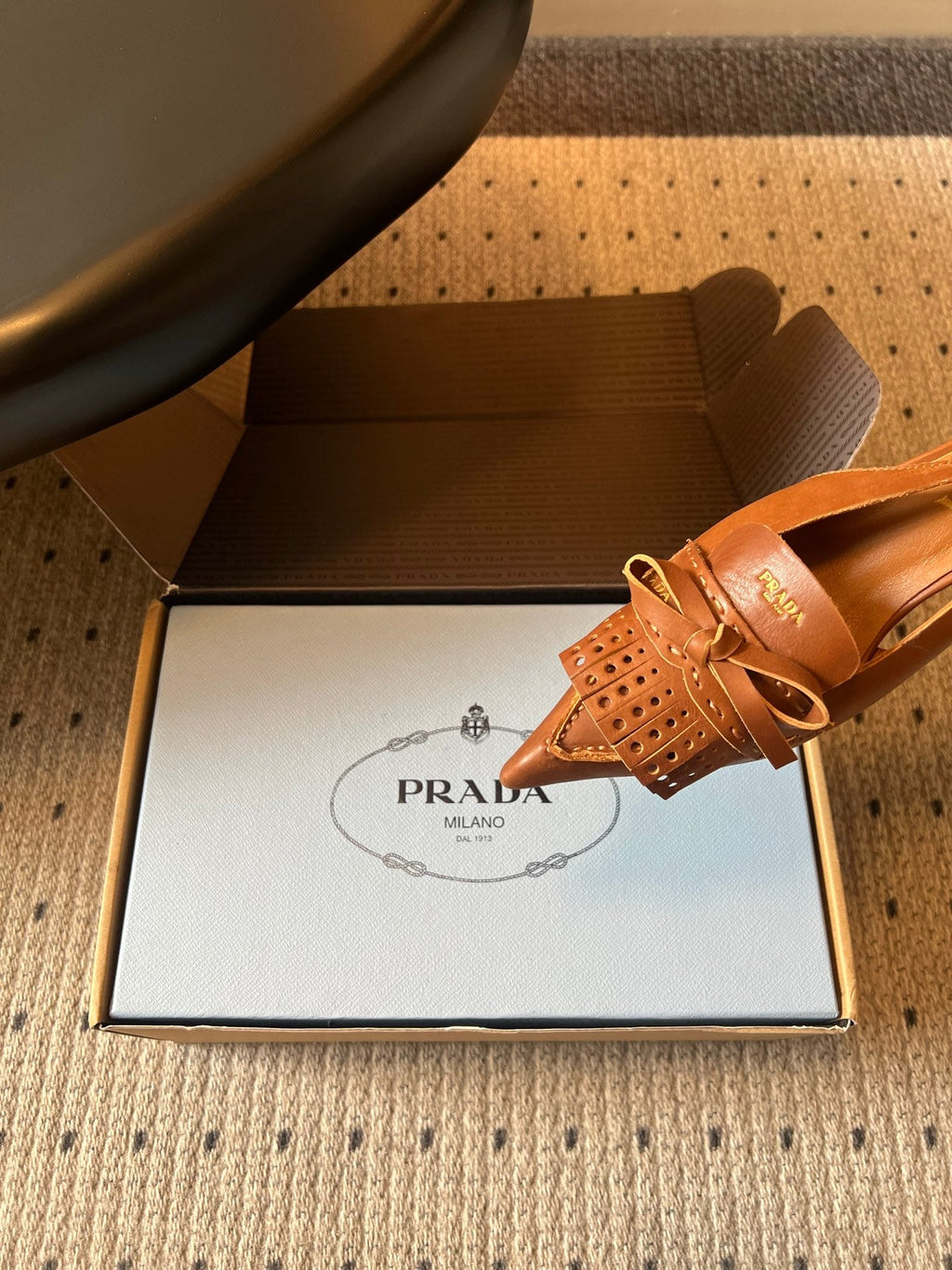 PRADA 26S POINTED TOE FRINGE BOW SLINGBACK PUMPS 55MM IN CARAMEL BROWN CALFSKIN