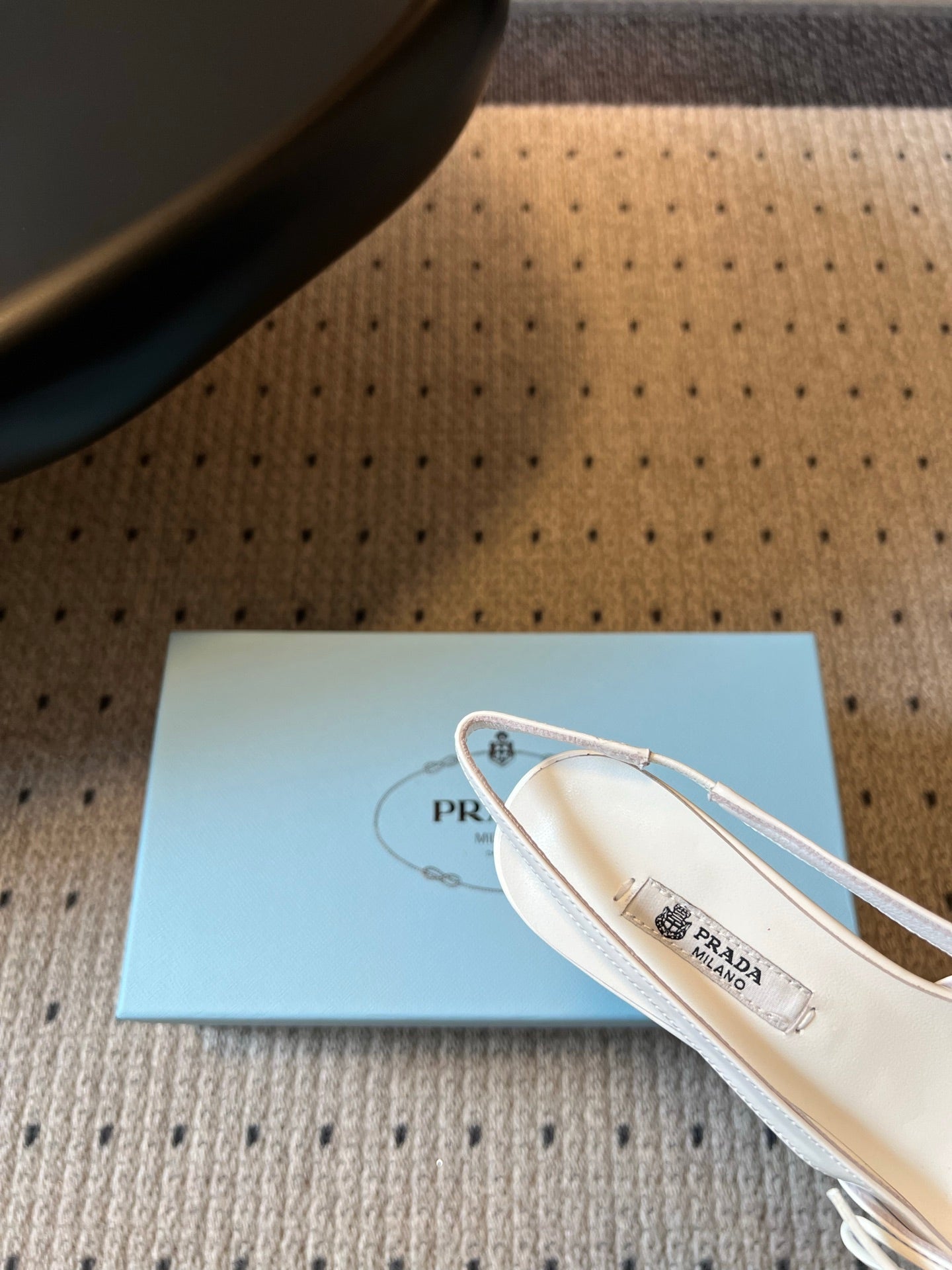 PRADA 26S BOW DETAIL SLINGBACK PUMPS 55MM IN WHITE PATENT CALFSKIN