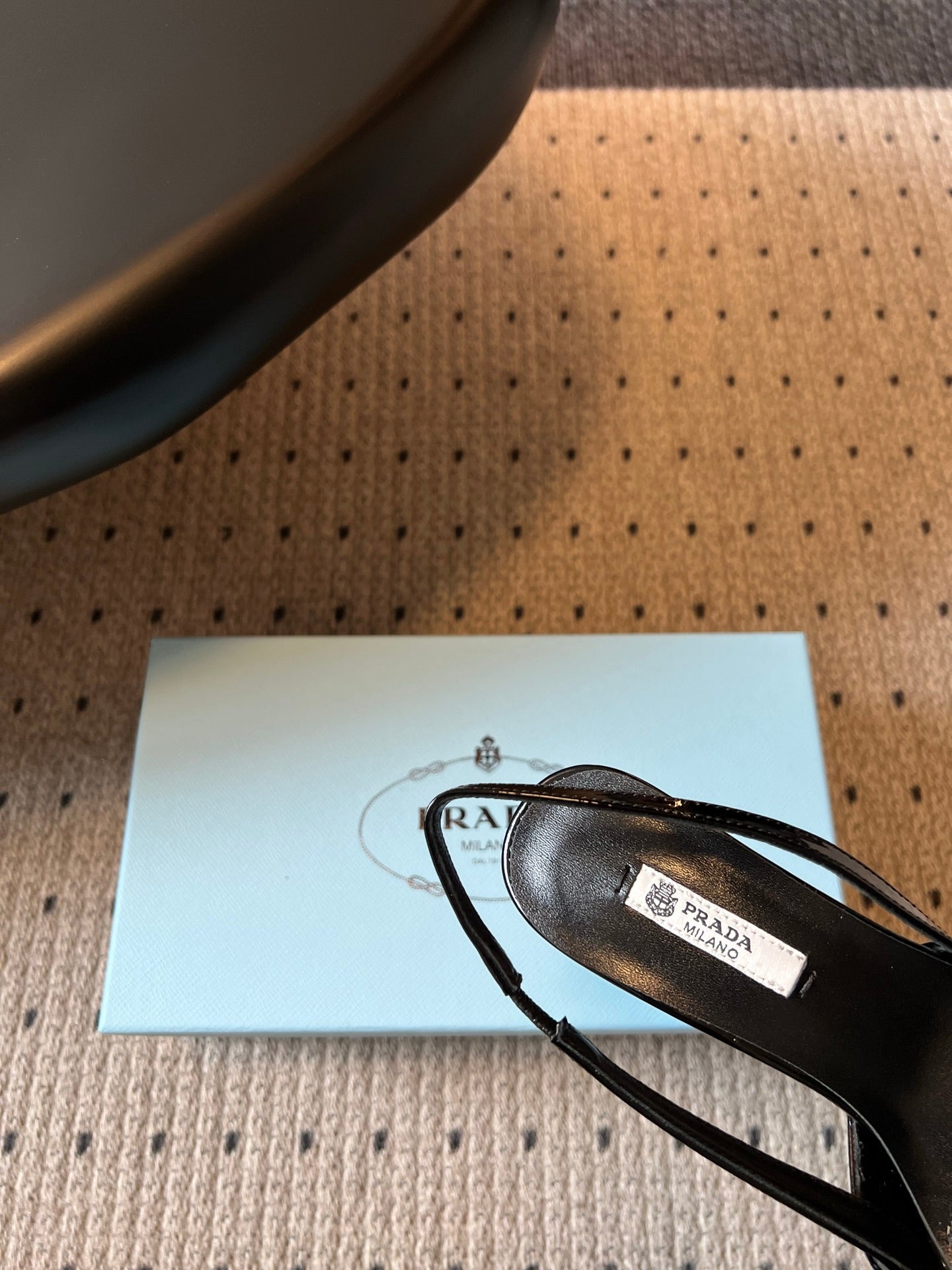 PRADA 26S BOW DETAIL SLINGBACK PUMPS 75MM IN BLACK PATENT CALFSKIN