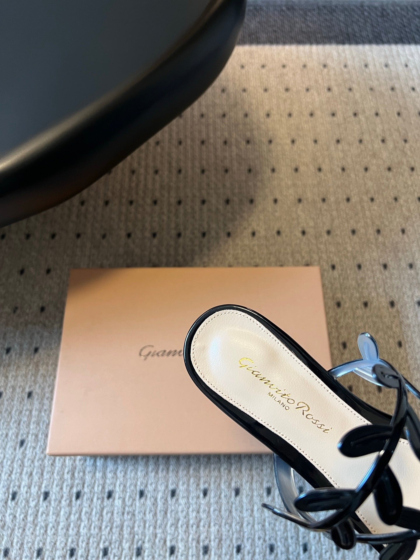 GIANVITO ROSSI 26S SANDALS IN BLACK LAMBSKIN