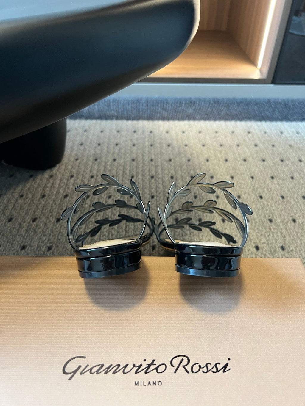 GIANVITO ROSSI 26S SANDALS IN BLACK LAMBSKIN