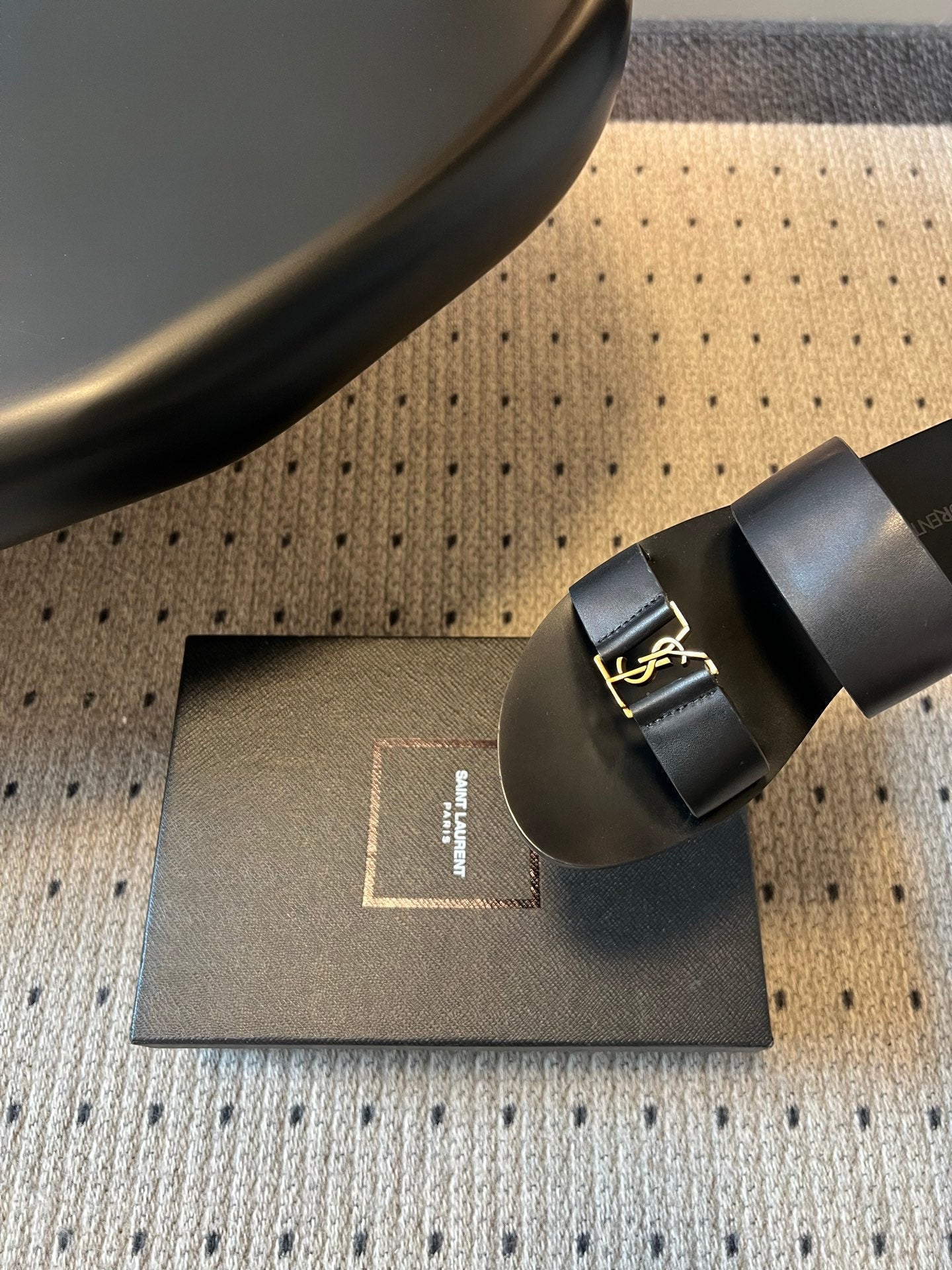 YSL 26S DOUBLE-STRAP SANDALS IN BLACK CALFSKIN