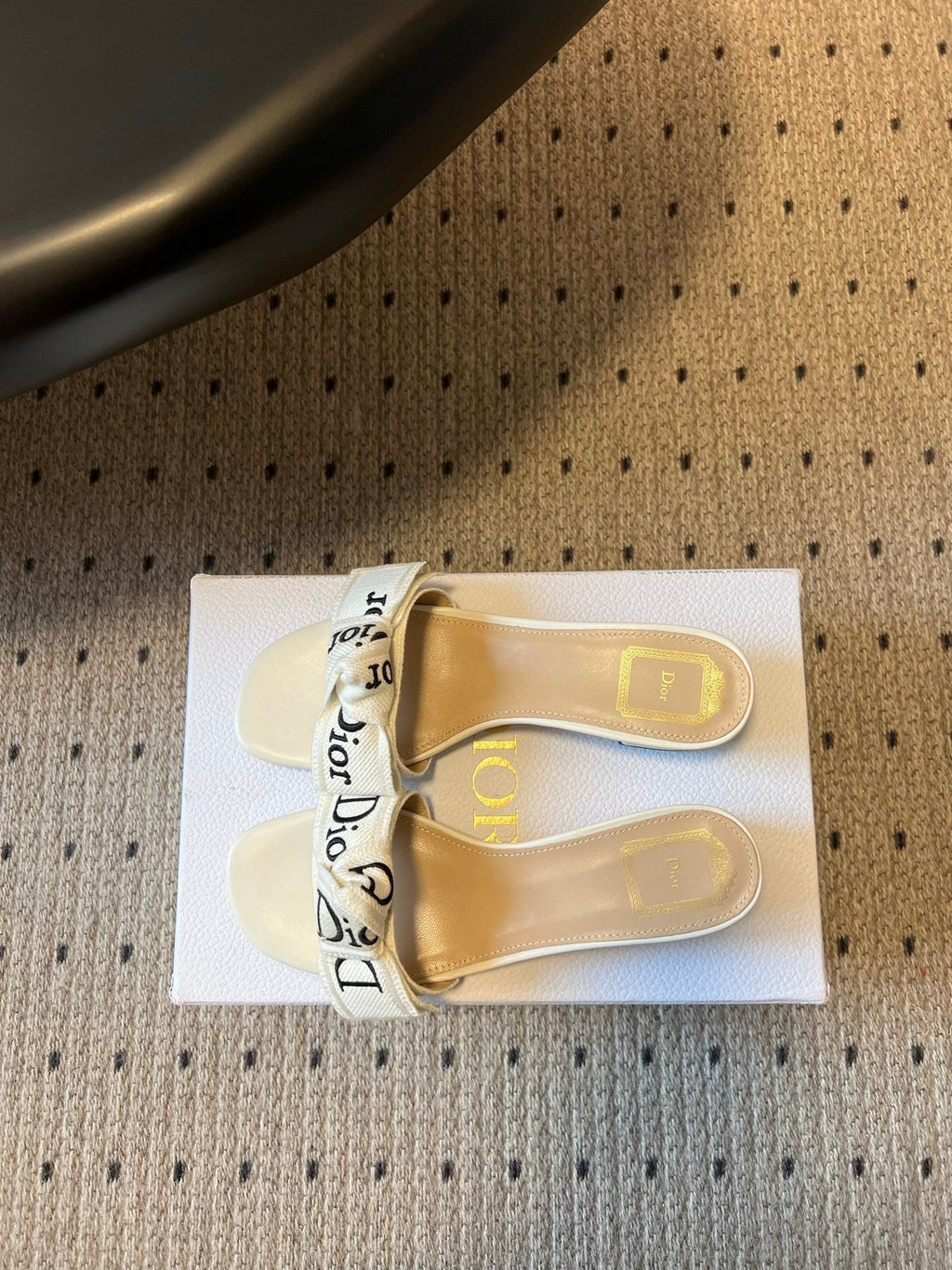 DIOR 26S HIGH-HEEL SANDALS 40 MM IN WHITE FABRIC AND LAMBSKIN