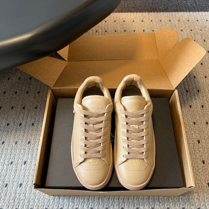 PRADA 26S LACE UP SNEAKERS 40MM IN BEIGE CALFSKIN
