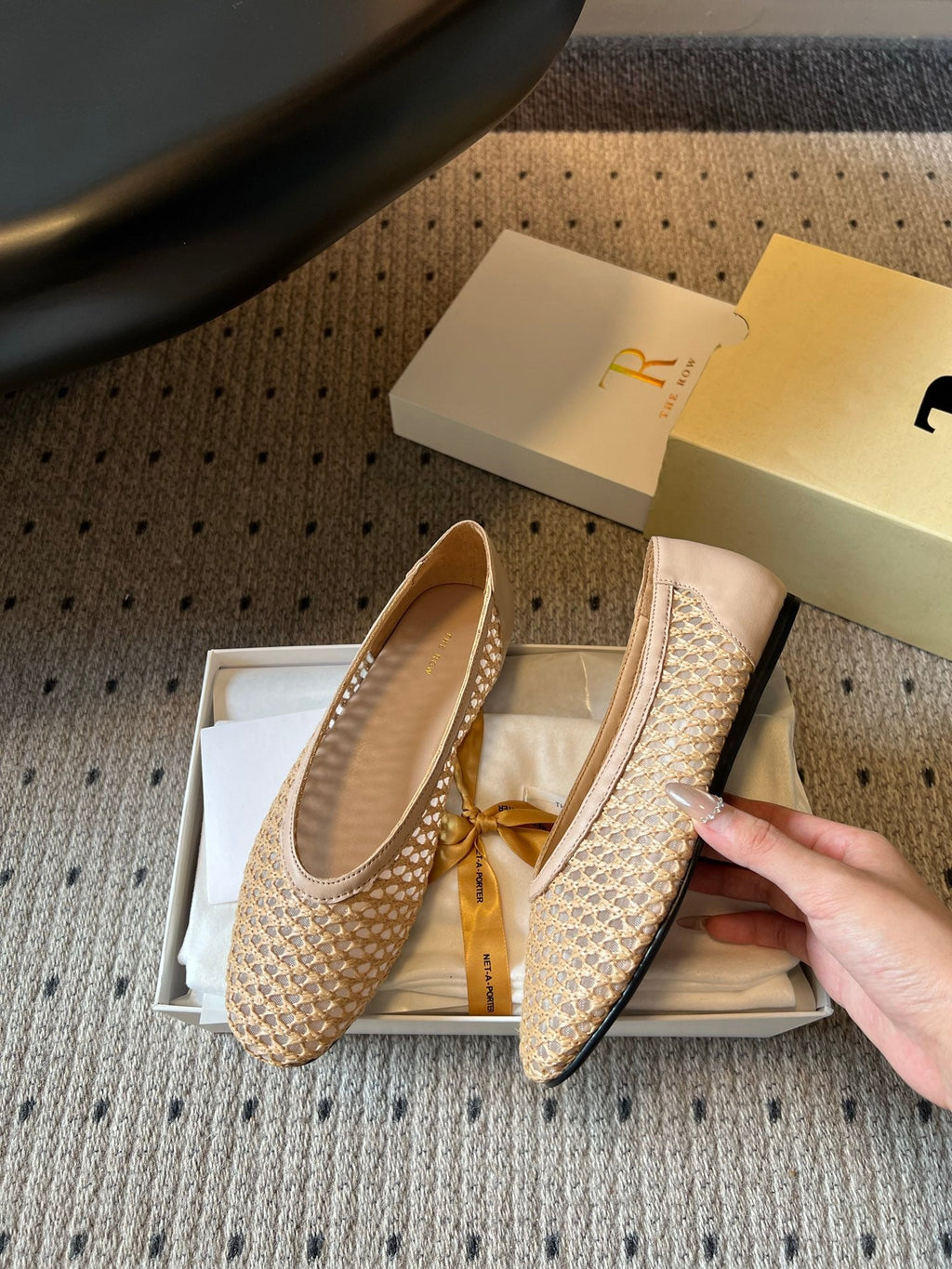 THE ROW 26S BALLET FLATS IN NUDE BEIGE MESH