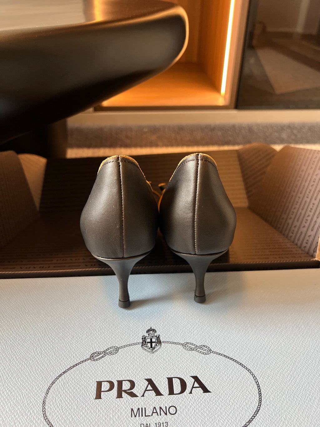 PRADA 26S POINTED TOE BOW FRINGE PUMPS 50MM IN BLACK CALFSKIN