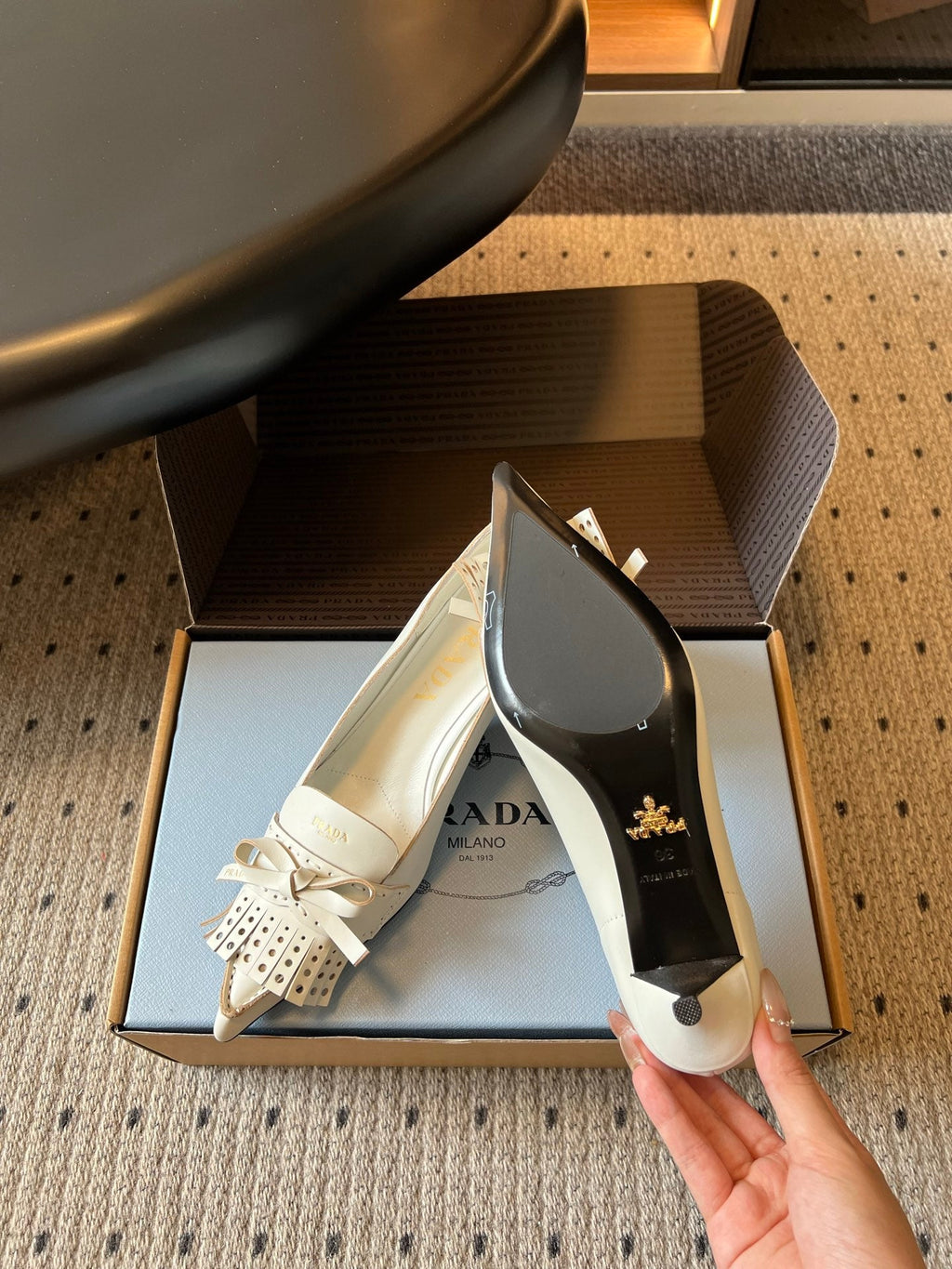 PRADA 26S POINTED TOE BOW FRINGE PUMPS 50MM IN IVORY WHITE CALFSKIN