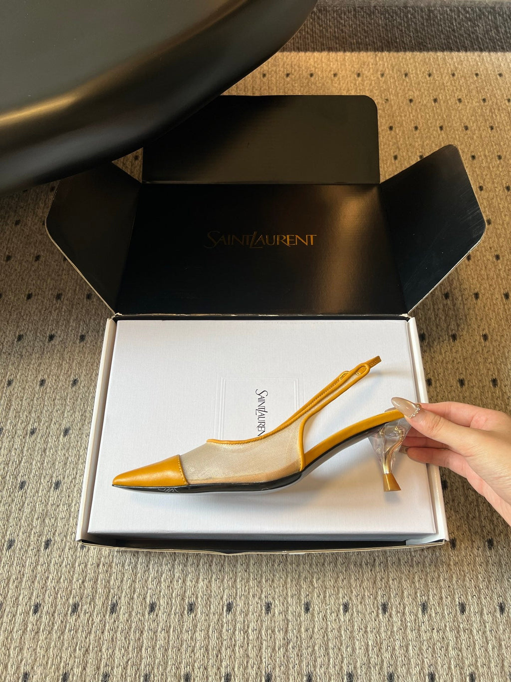 YSL 26S HEELED SLINGBACKS 60 MM IN MUSTARD YELLOW LAMBSKIN AND BEIGE MESH
