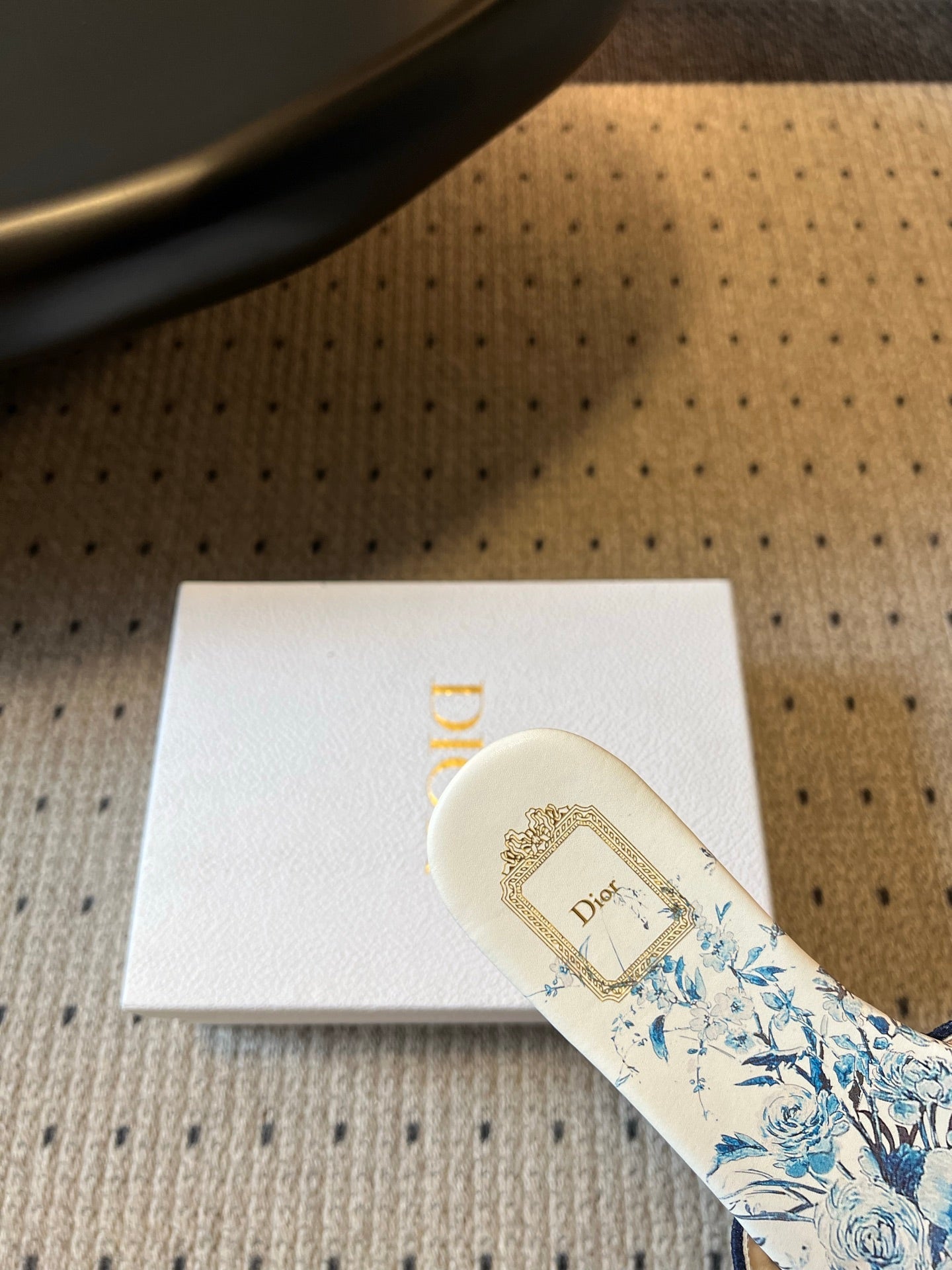 DIOR 26S SLIDES DWAY IN WHITE BLUE EMBROIDERED CANVAS WITH LOGO & FLORAL PRINT FOOTBED