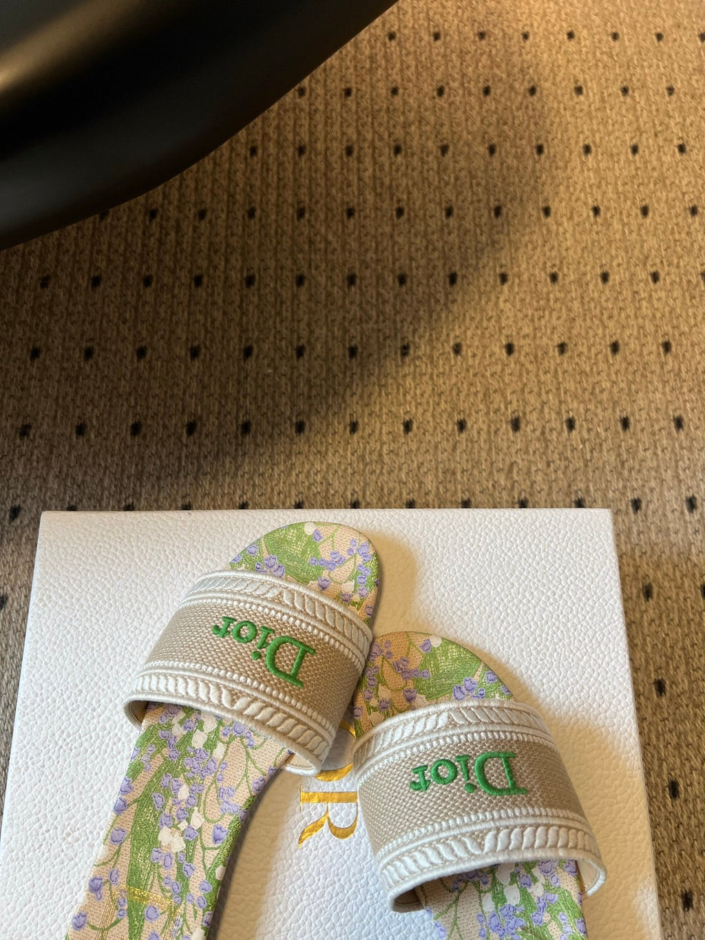 DIOR 26S SLIDES DWAY IN BEIGE GREEN EMBROIDERED CANVAS WITH LOGO & FLORAL PRINT FOOTBED