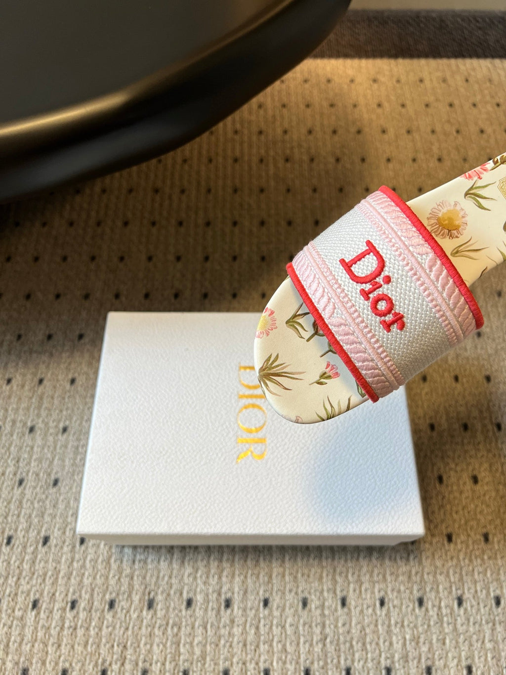 DIOR 26S SLIDES DWAY IN PINK RED EMBROIDERED CANVAS WITH LOGO & FLORAL PRINT FOOTBED