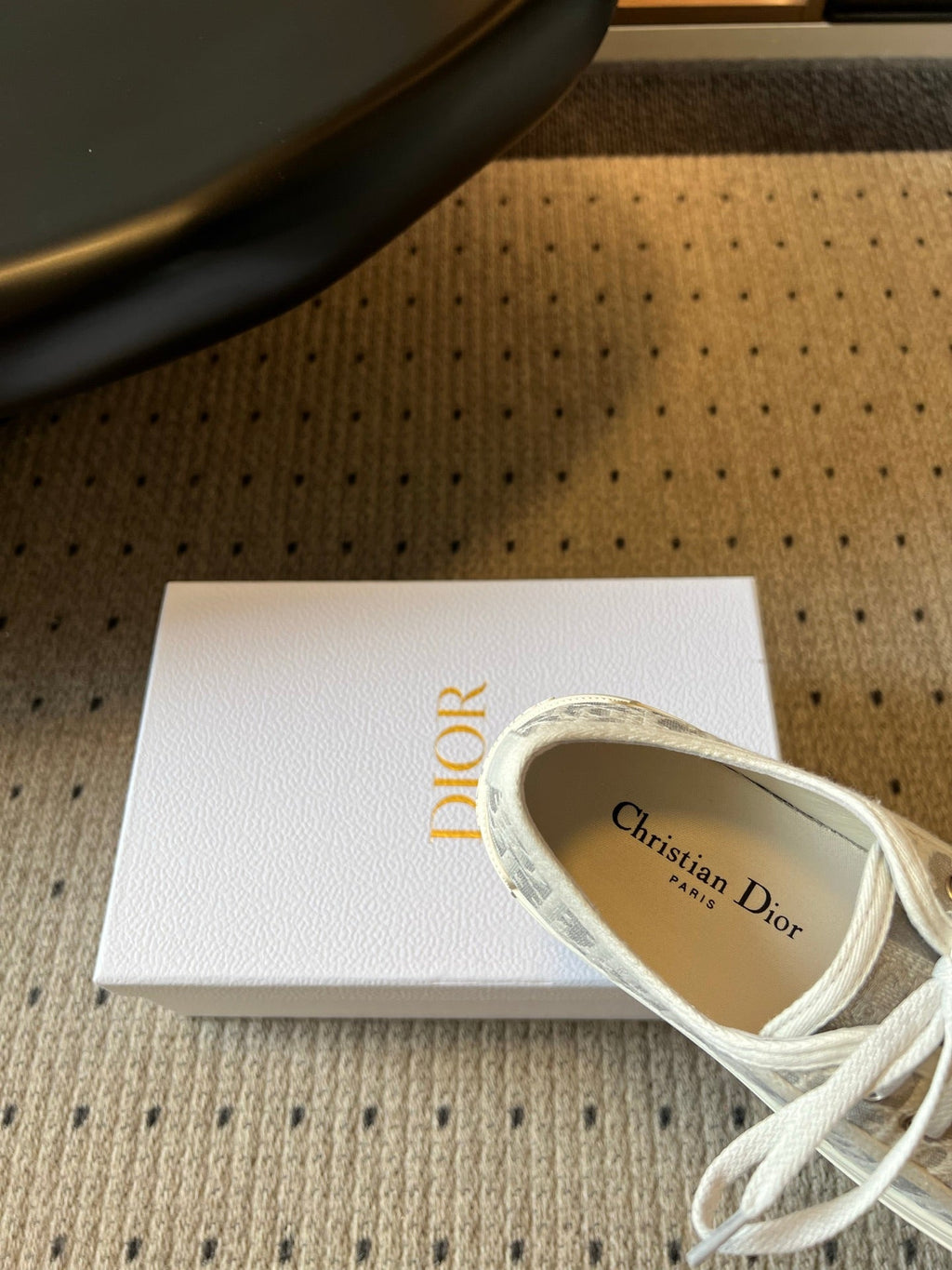 DIOR 26S LOW-TOP SNEAKER 50MM IN LIGHT GREY OBLIQUE EMBROIDERED CANVAS