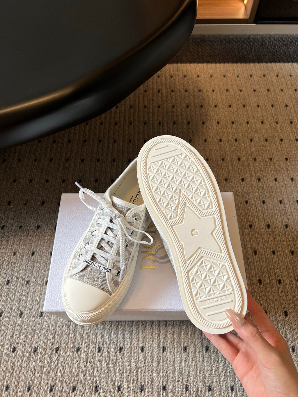 DIOR 26S LOW-TOP SNEAKER 50MM IN LIGHT GREY OBLIQUE EMBROIDERED CANVAS