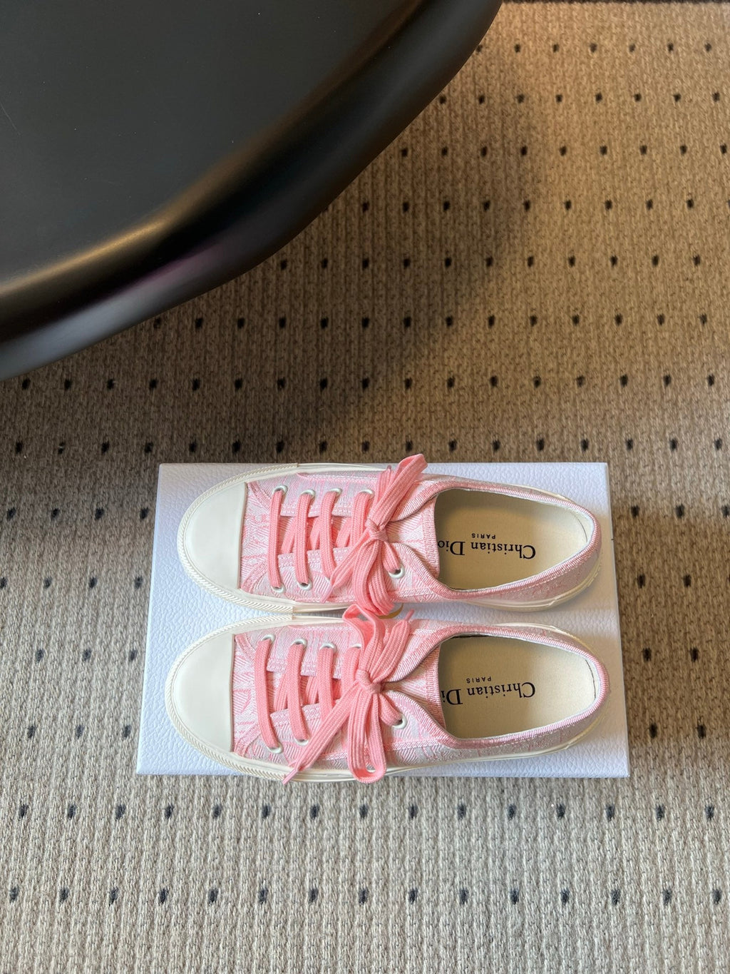 DIOR 26S LOW-TOP SNEAKER 50MM IN LIGHT PINK OBLIQUE EMBROIDERED CANVAS