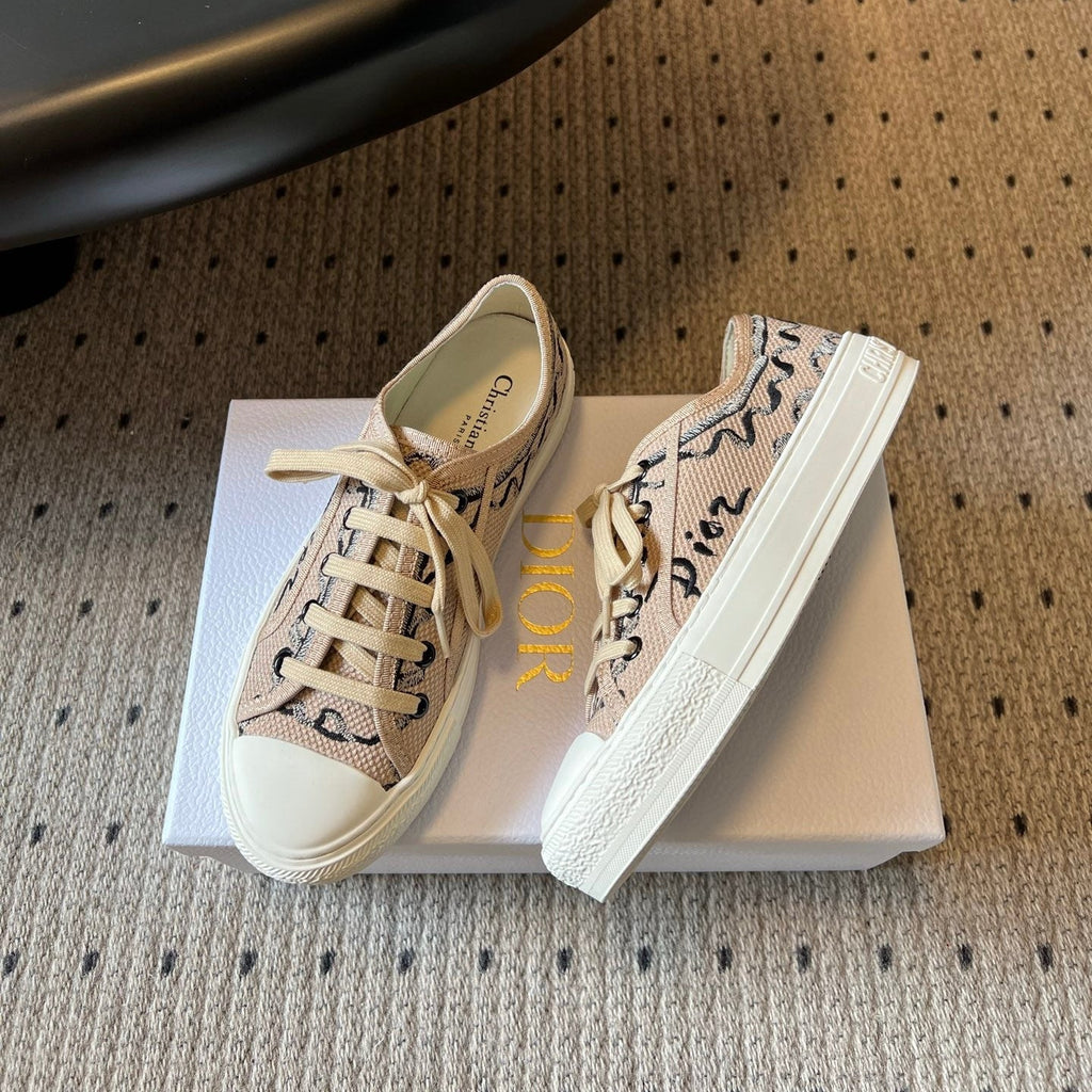 DIOR 26S LOW-TOP SNEAKER 35MM IN DARK BEIGE EMBROIDERED CANVAS