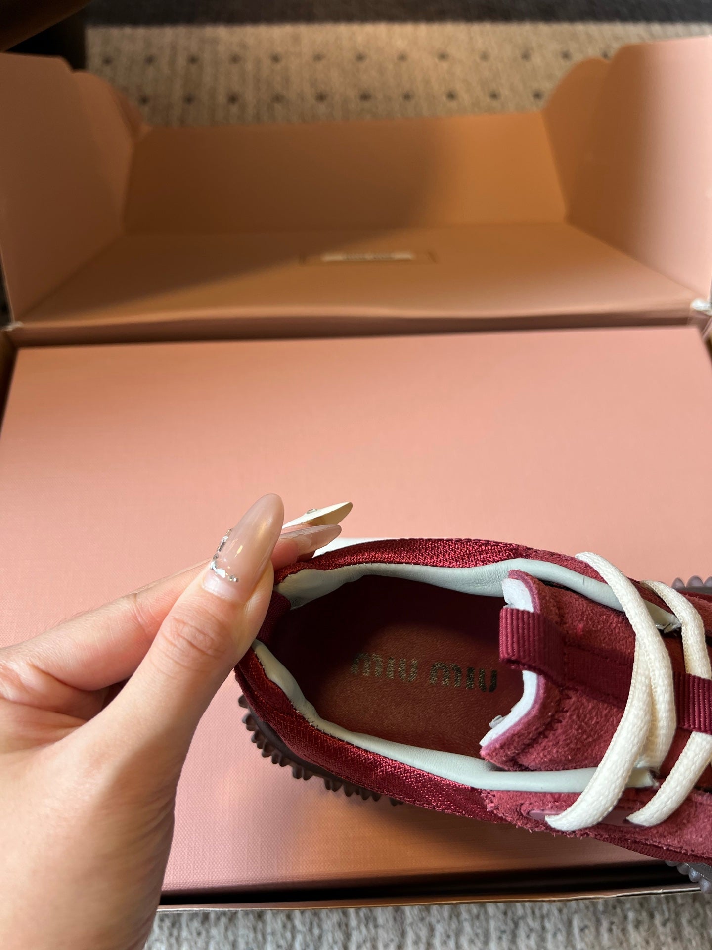 MIUMIU 26S SNEAKERS IN DARK RED SUEDE