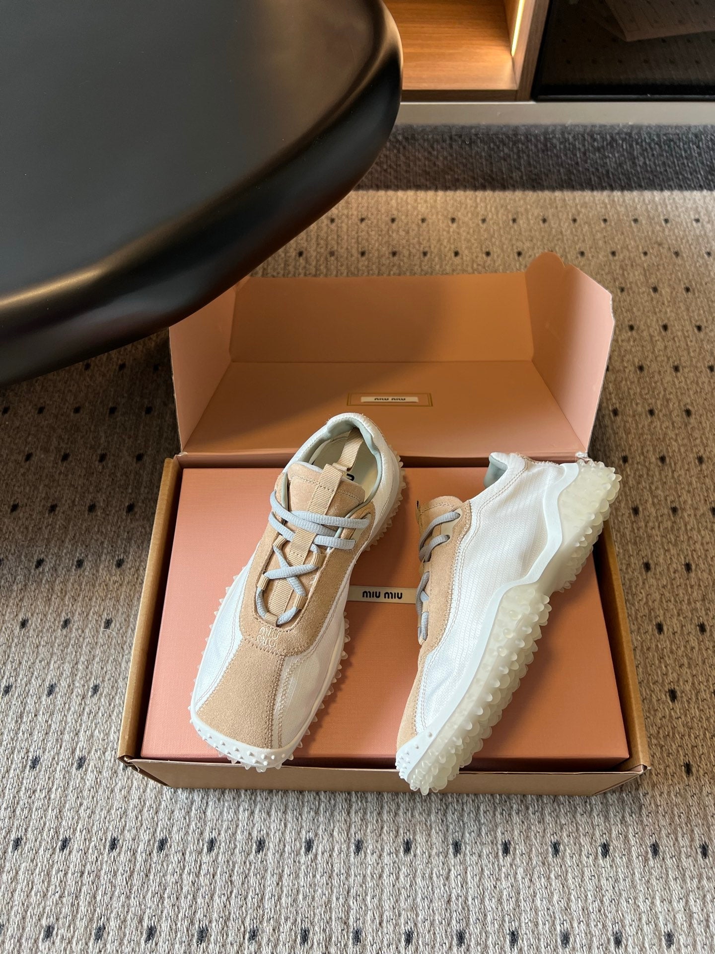MIUMIU 26S SNEAKERS IN WHITE FABRIC AND BROWN SUEDE