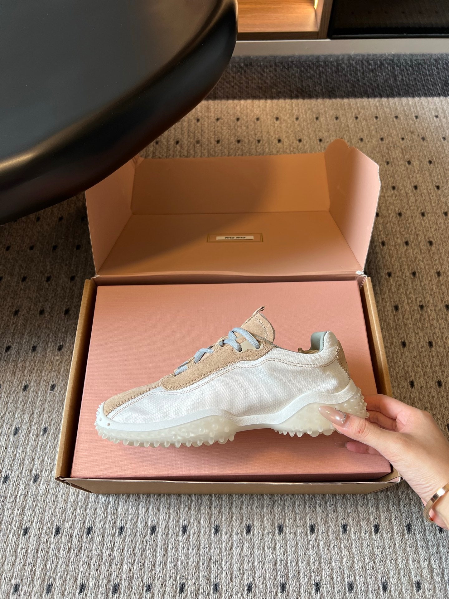 MIUMIU 26S SNEAKERS IN WHITE FABRIC AND BROWN SUEDE