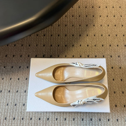 DIOR 26S POINTED-TOE PUMPS 65MM IN BEIGE CALFSKIN WITH J'ADIOR BOW