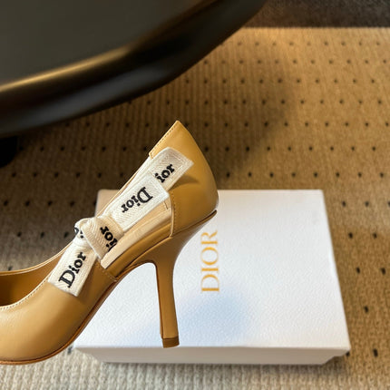 DIOR 26S POINTED-TOE PUMPS 95MM IN BEIGE CALFSKIN WITH J'ADIOR BOW