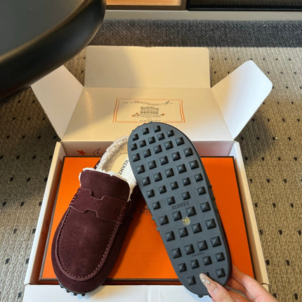 HM 26S DESTIN MULES IN DARK RED SUEDE